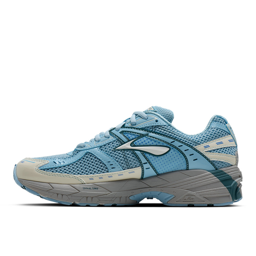 Brooks Adrenaline GTS 10 'Sky Blue"