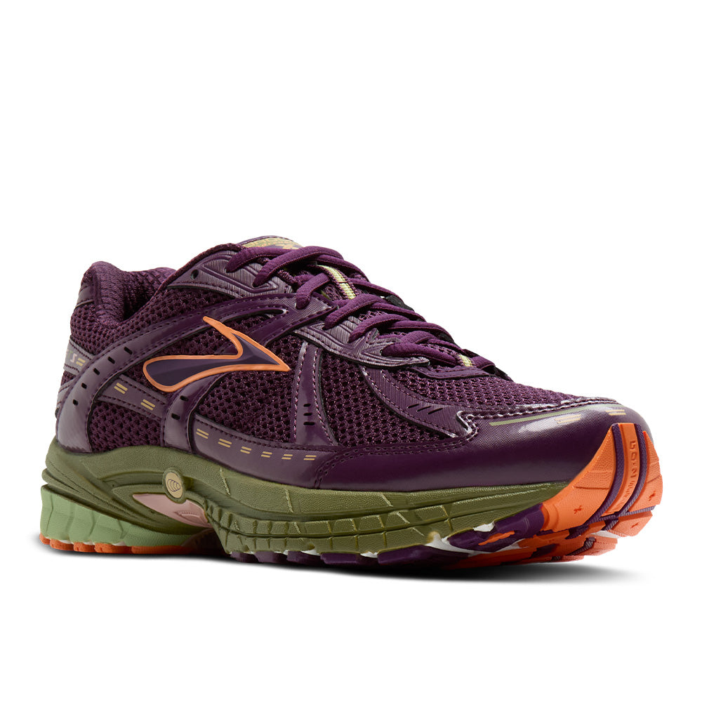 Brooks Adrenaline GTS 10 "Pickled Beet"
