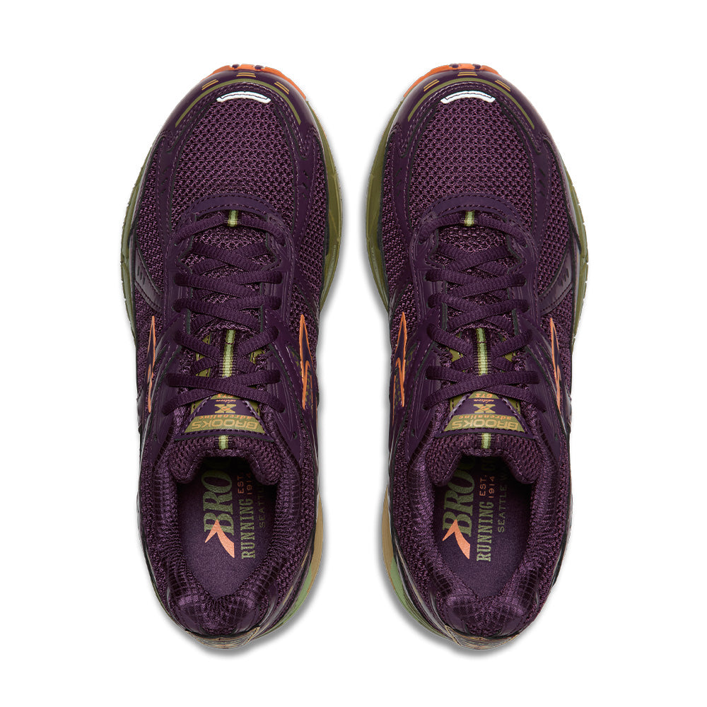 Brooks Adrenaline GTS 10 "Pickled Beet"