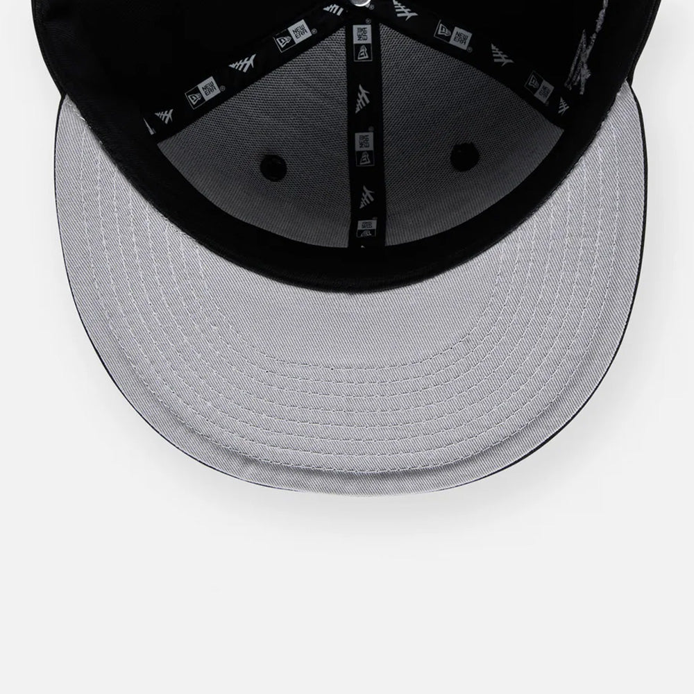 Jae Tips X Planes  5950 Black Fitted Crown