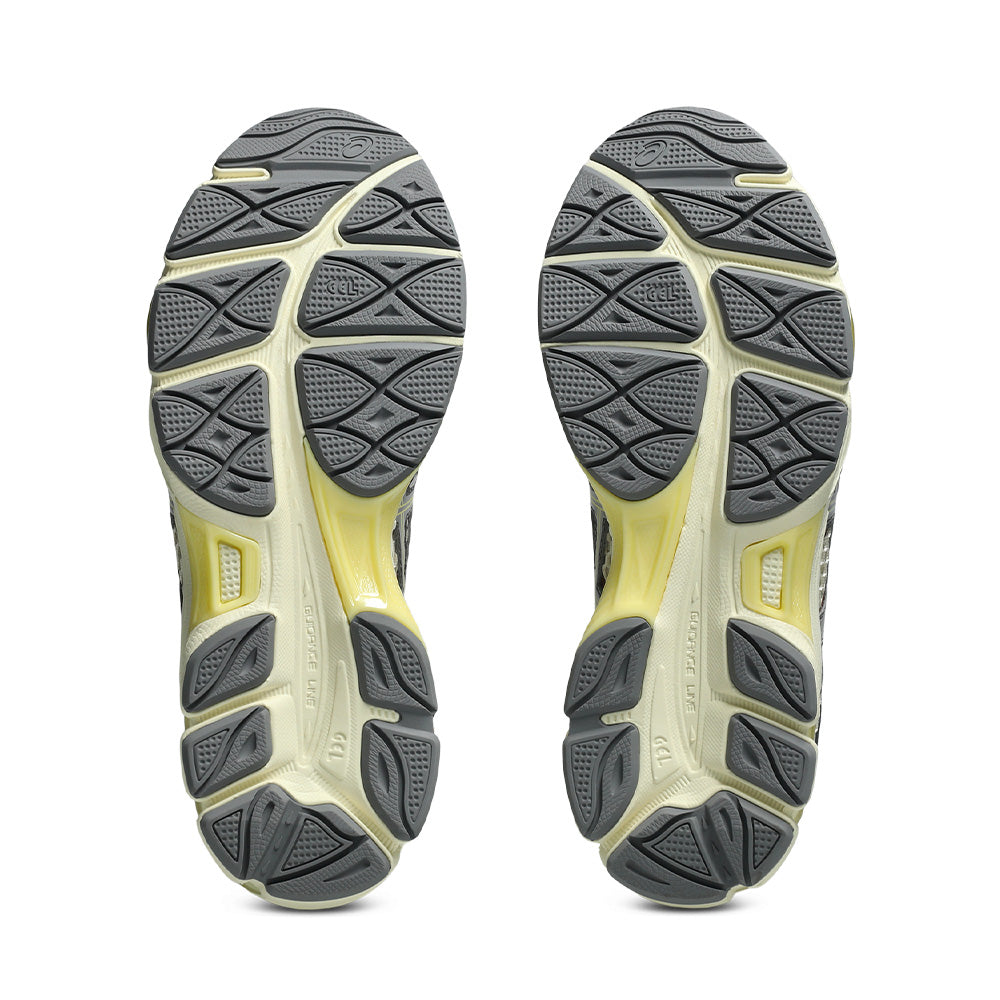 Emmi X Asics  Gel Cumulus 16