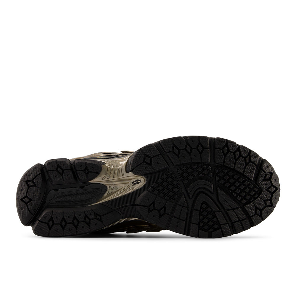 New Balance 1906 "Metallic Bronze"