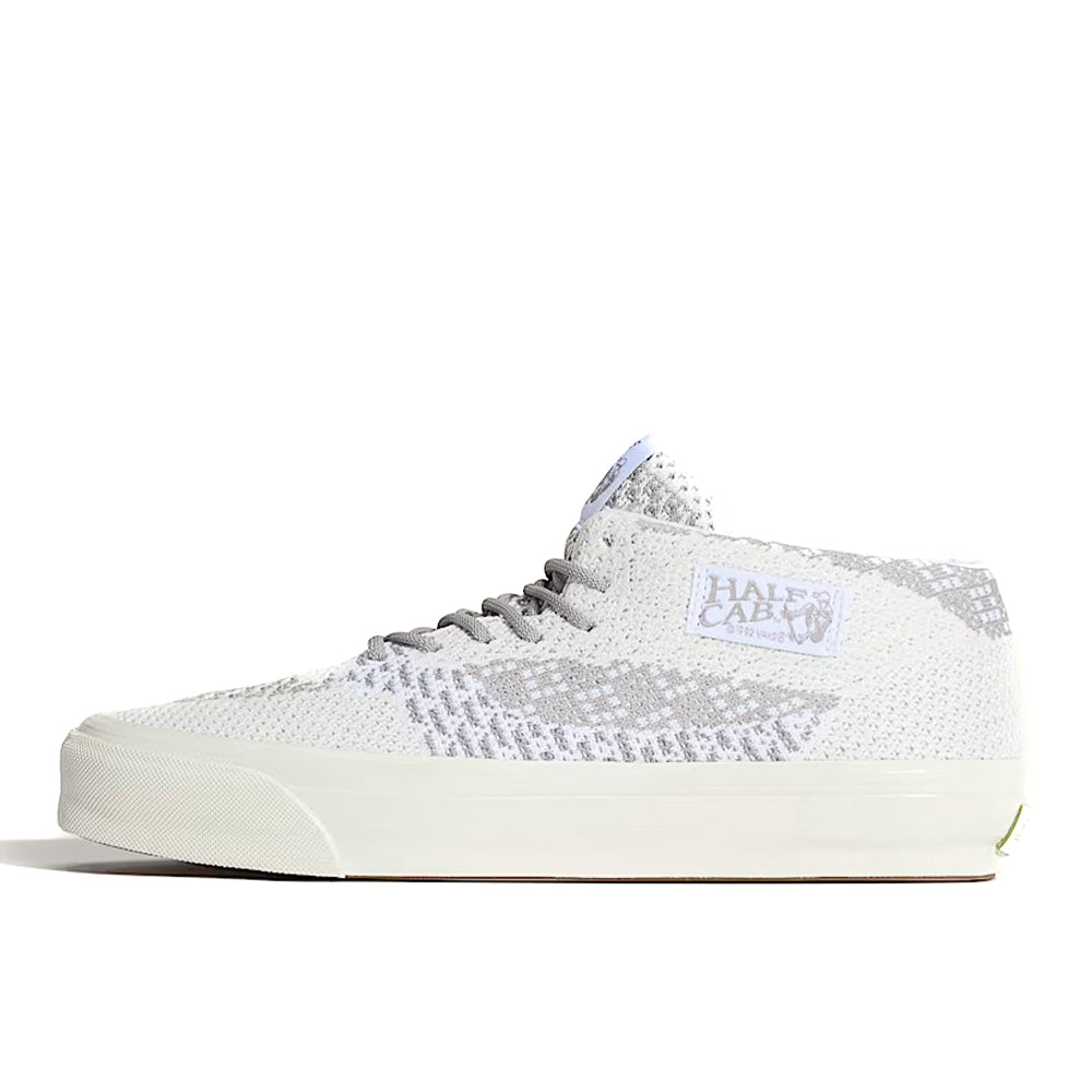 Vans LX Half Cab 33 EK